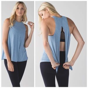 Lululemon All Tied Up Tank Heathered Blue Denim Sleeveless Top Tee Shirt Sz S